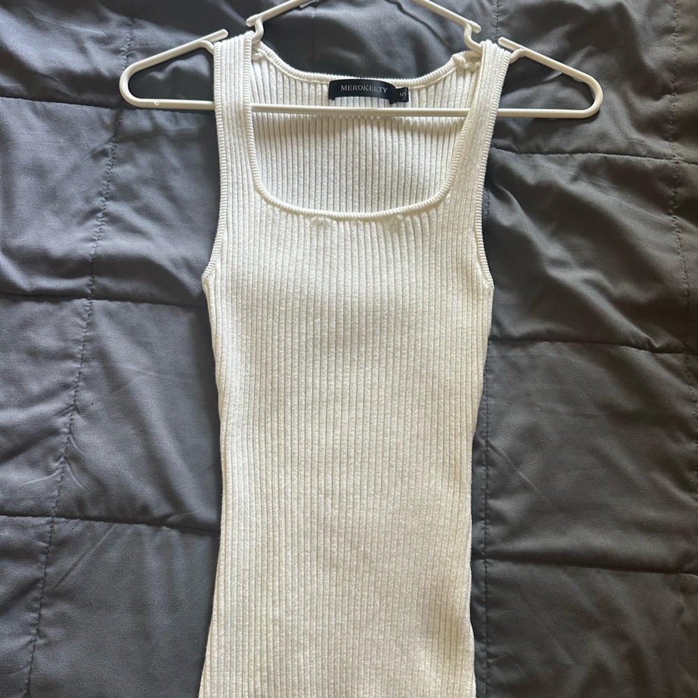 MEROKEETY Women's White Ribbed Tank Top